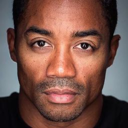 David Burnell IV 飾演 Ally