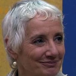 Henriette Palazzi - 家庭生活演員 飾演La voisine