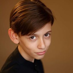 克里斯蒂安賽沃內 - 童心列車演員 飾演Amerigo