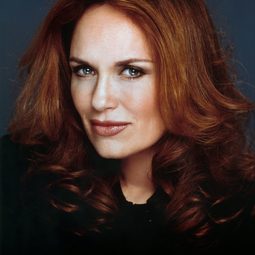 凱瑟琳·巴赫 飾演 Kitty Wheeler