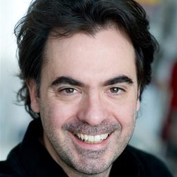 Olivier Belmondo - 牀的另一邊演員 飾演Flic déposition Kevin