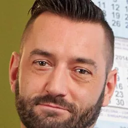 Michael Selvaggio 飾演 