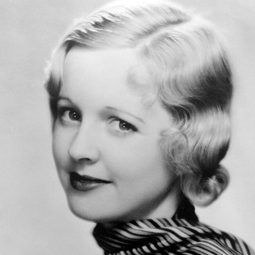 Lucile Browne 飾演 Mary Ross