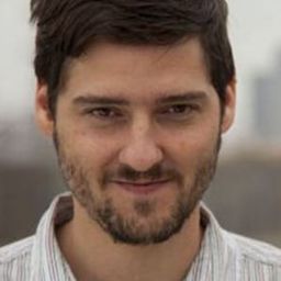 Carlos Marques-Marcet - A tree is a tree導演