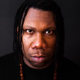 KRS-One 飾演 Himself