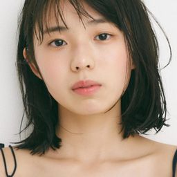 菊地姫奈 - 十月のチューリップ演員 飾演Kawai Rika