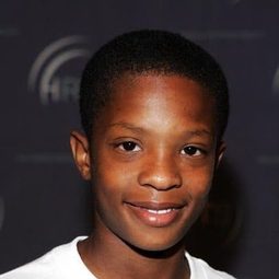 C·J·桑德斯 - 笨賊的祈禱演員 飾演Durell Jr.