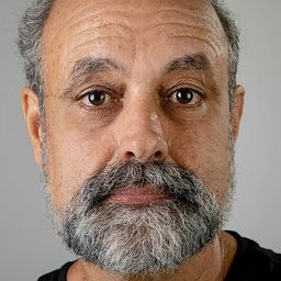 Marcelo D'Andrea 飾演 Police Commissioner