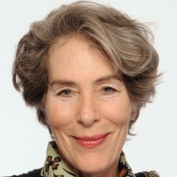 瑪麗·沃倫諾夫 飾演 Self