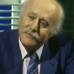 Stelios Lionakis 飾演 