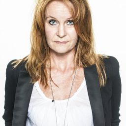 Maria Lundqvist 飾演 The Actress