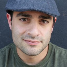 Eddie Mensore - Hazard導演