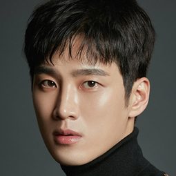 安普賢 飾演 Yi Hoe