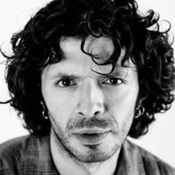 拉吳爾·維耶葛斯 飾演 Tropa