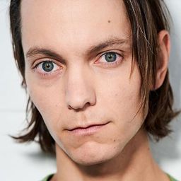 Ryan Masson 飾演 Applicant #5