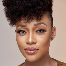 譚朵·塔貝提 - 醇愛戀曲演員 飾演Lena