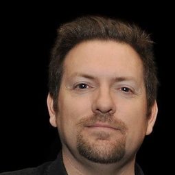 Christopher Yost - 雷神奇俠2：黑暗世界編劇