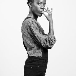 Sophie Senecaut - 漫長的夜演員 飾演Manifestante en colère