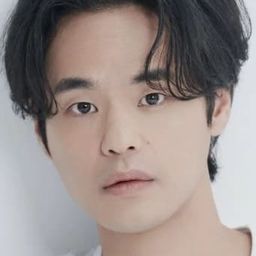 Kim Gwang-seop 飾演 