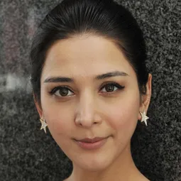 Sahel Rosa - 西北西演員 飾演Naima