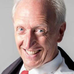 Christoph Baumann 飾演 Christoph