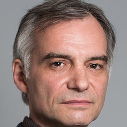 Ivan Trojan 飾演 (voice)