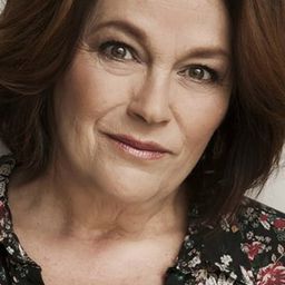 Jitka Smutná 飾演 Anezka Hodinová-Spurná