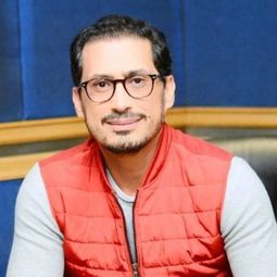 阿邁德·爾德 飾演 محرم