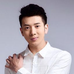 吳逸迦 飾演 Zhang Zhanlei