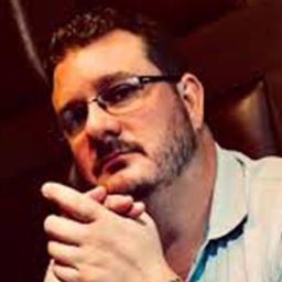 Mark Anthony Del Negro 飾演 Lab Scientist (uncredited)