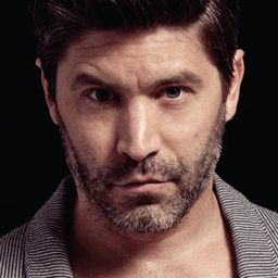 David W. Ross 飾演 Jack Edwards