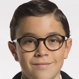 Samuel Ting Graf 飾演 Wilhelm