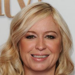 Debbie Isitt - 槲寄生農場的驚奇聖誕導演