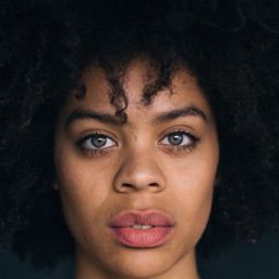 Jane Chirwa 飾演 Mozzarella