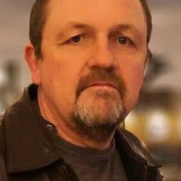 Denis Falgoux - 弗羅裏達演員 飾演L'ouvrier Denis