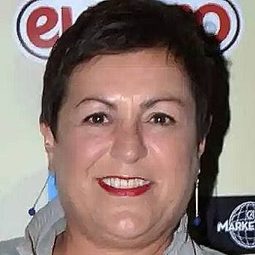 Geli Albaladejo 飾演 Profesora