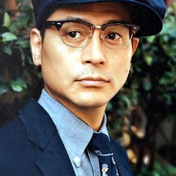 渡辺俊美 飾演 Father