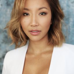 Jet Tranter 飾演 Cassidy