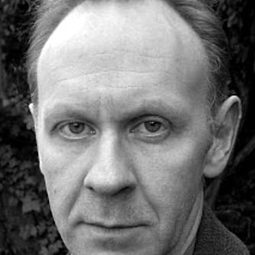 Matthew Bates - BJ 單身日記演員 飾演Kafka Author