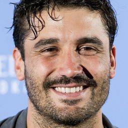 Álex García 飾演 Alicia