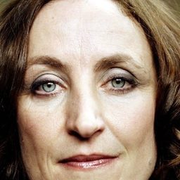 Bridget O'Connor - Mrs. Ratcliffe's Revolution編劇