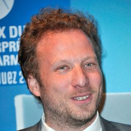 Thomas Croisière 飾演 Pascal