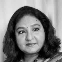 Vibha Chibber 飾演 Havaldar Vaijayanti