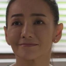 Natthaphichamon Singkharawat 飾演 Jane's Mother