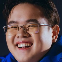 Thanaset Suriyapornchaikul 飾演 Pao