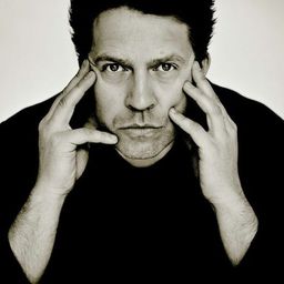 Leif Ove Andsnes 飾演 Self