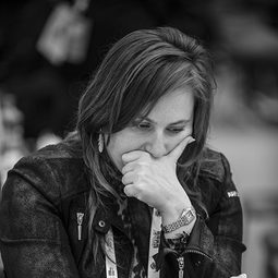 朱迪特波爾加 飾演 Self