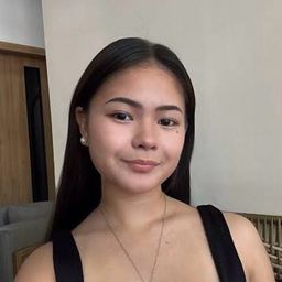 瑞德·布斯塔曼特 飾演 Nicole