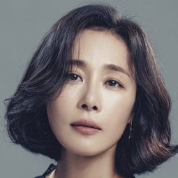 文晶熙 - 黑色咖啡店演員 飾演Mi-yeon 1