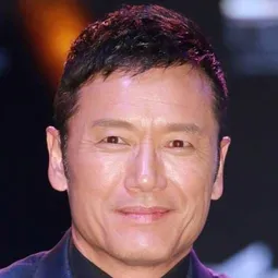 苗僑偉 飾演 Ken